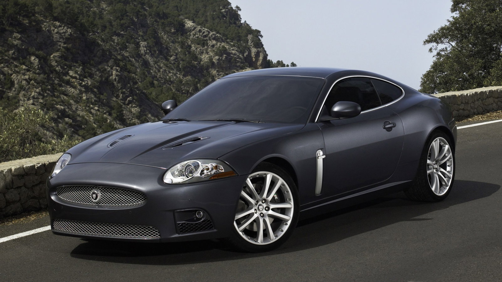 X150 Jaguar XKR